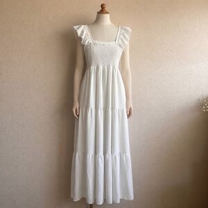 Women’s White Tiered Maxi Dress Ruffle Sleeve Smocked Bodice Summer Long Dress M